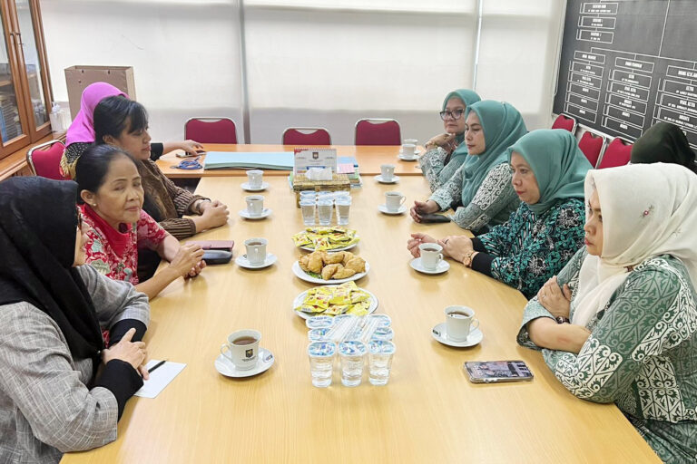 Menerima Kunjungan Konsultasi DPD Sumut